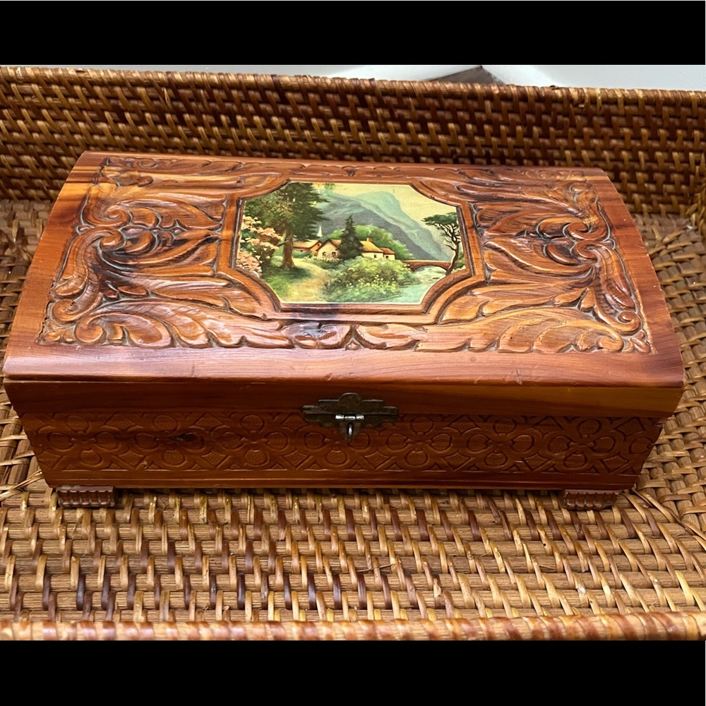 Vintage Wooden Hinged Jewelry Keepsake Box